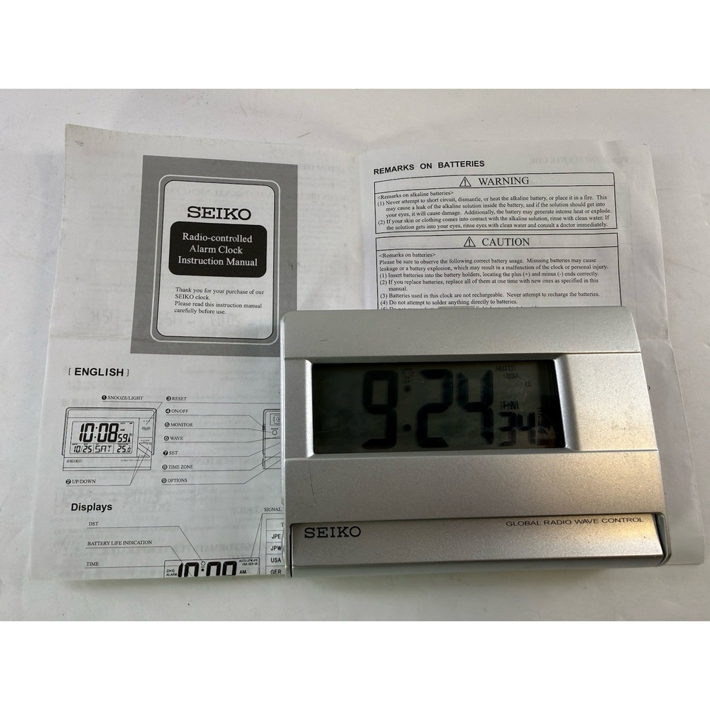 VTG Seiko Digital Travel Alarm Clock Model QHL004S With Snooze & Light Silver